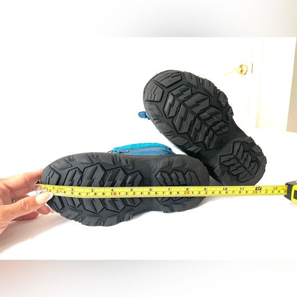 The North Face black and blue winter boots - Picture 4 of 6